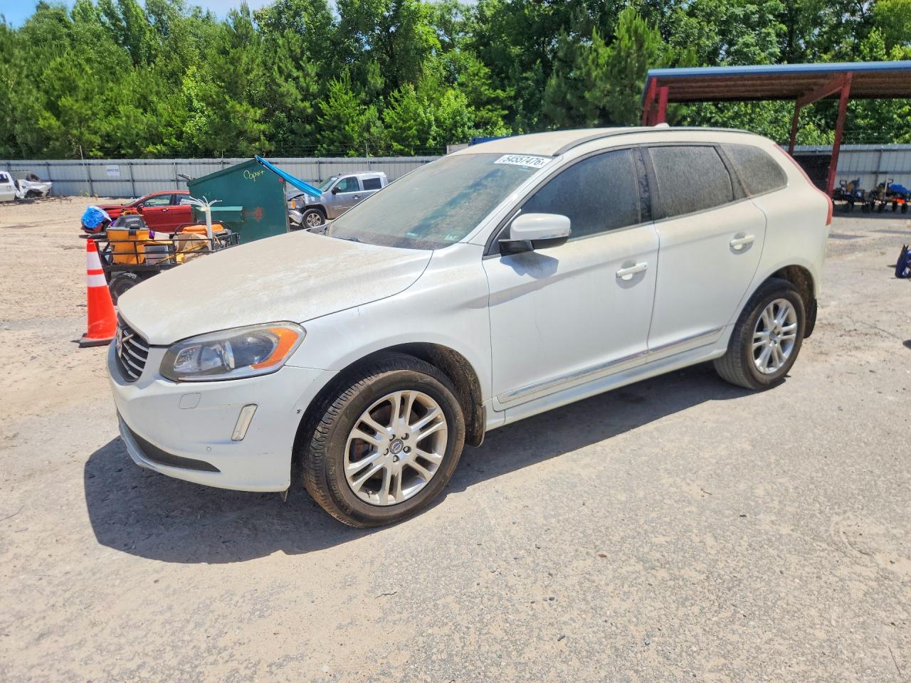 Salvage Volvo XC60 Image