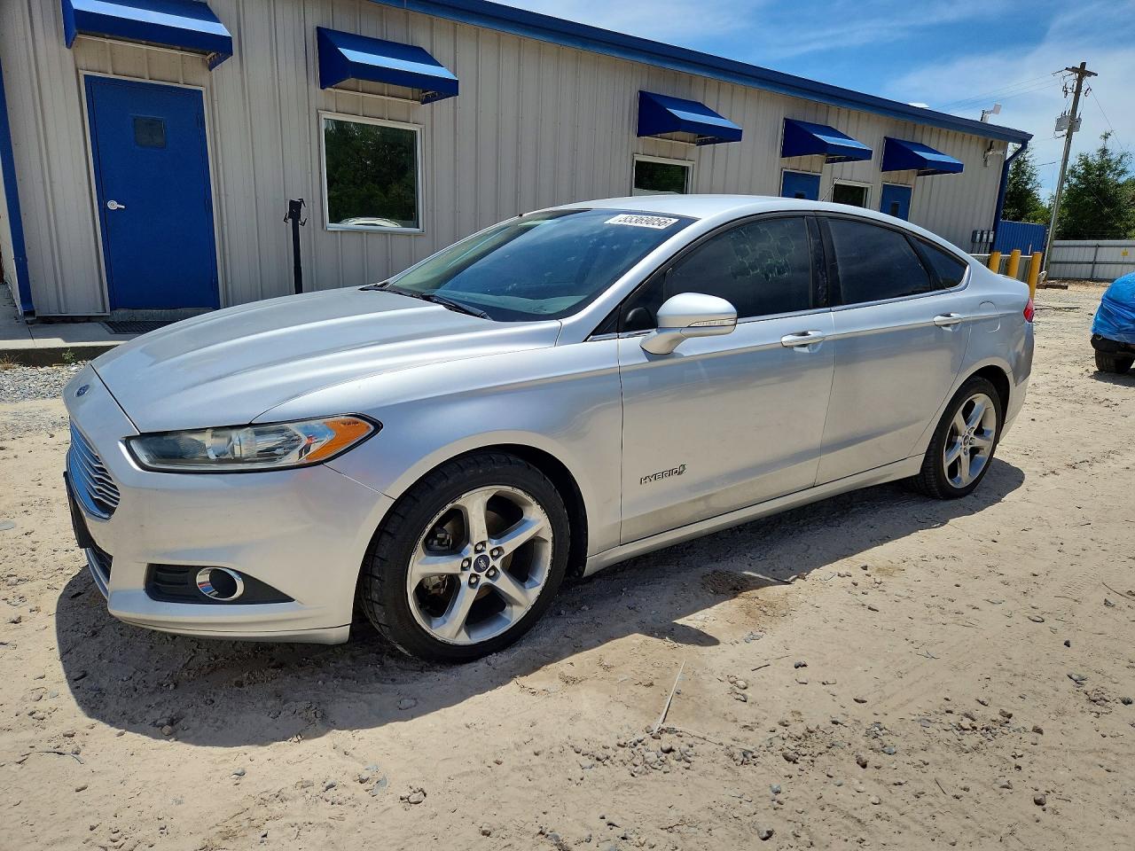 Salvage Ford Fusion Image