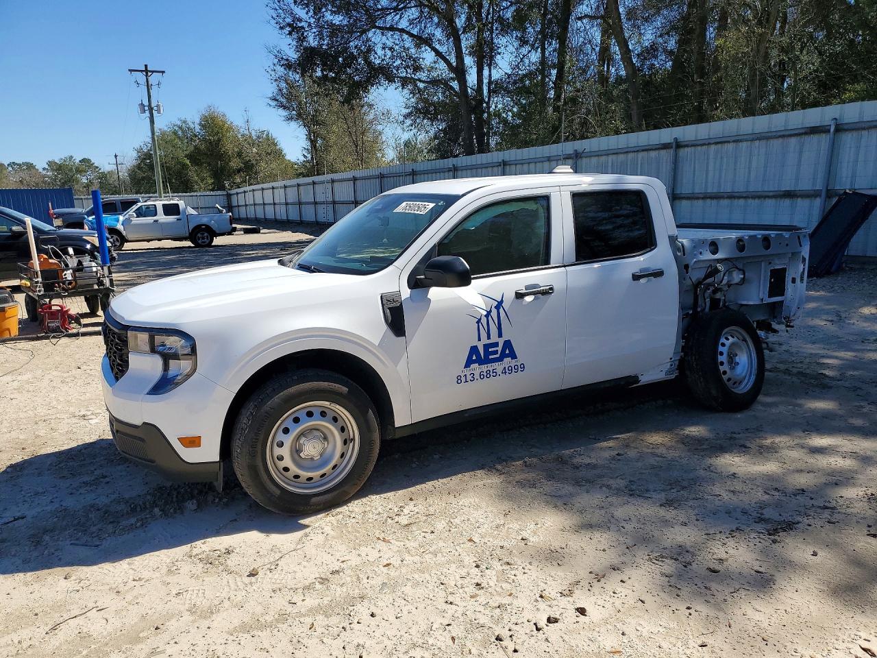 Salvage Ford Maverick Image