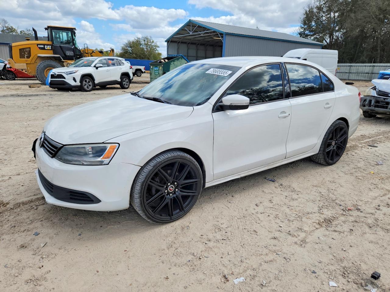 Salvage Volkswagen Jetta Image