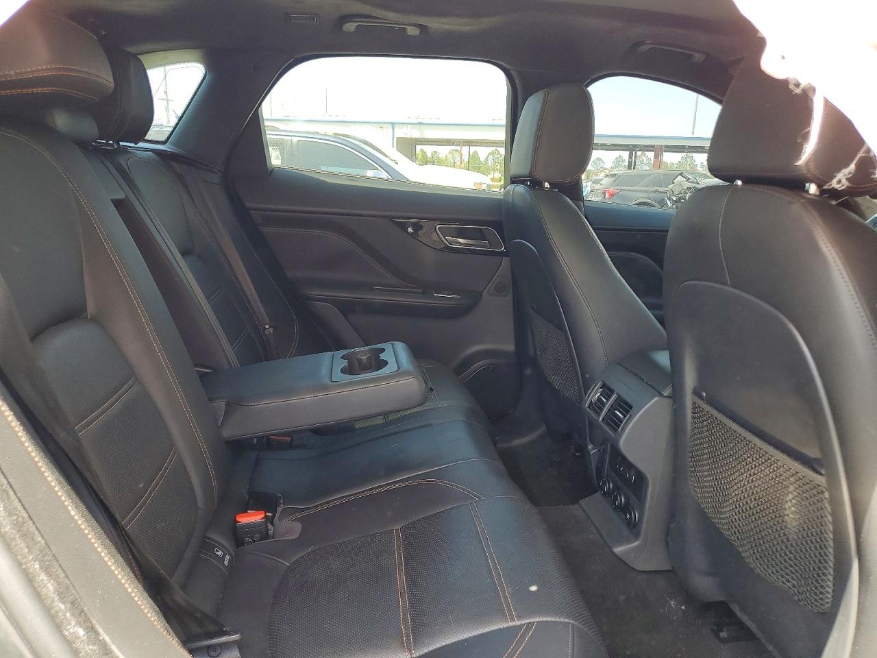 Jaguar F-PACE Prestige