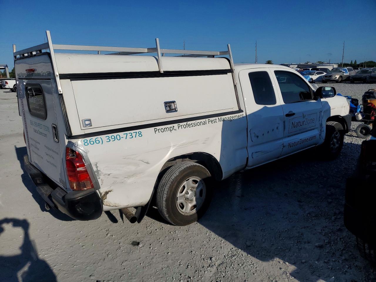 Toyota Tacoma Access Cab