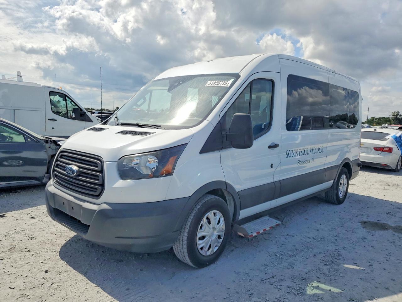 Salvage Ford Transit Image