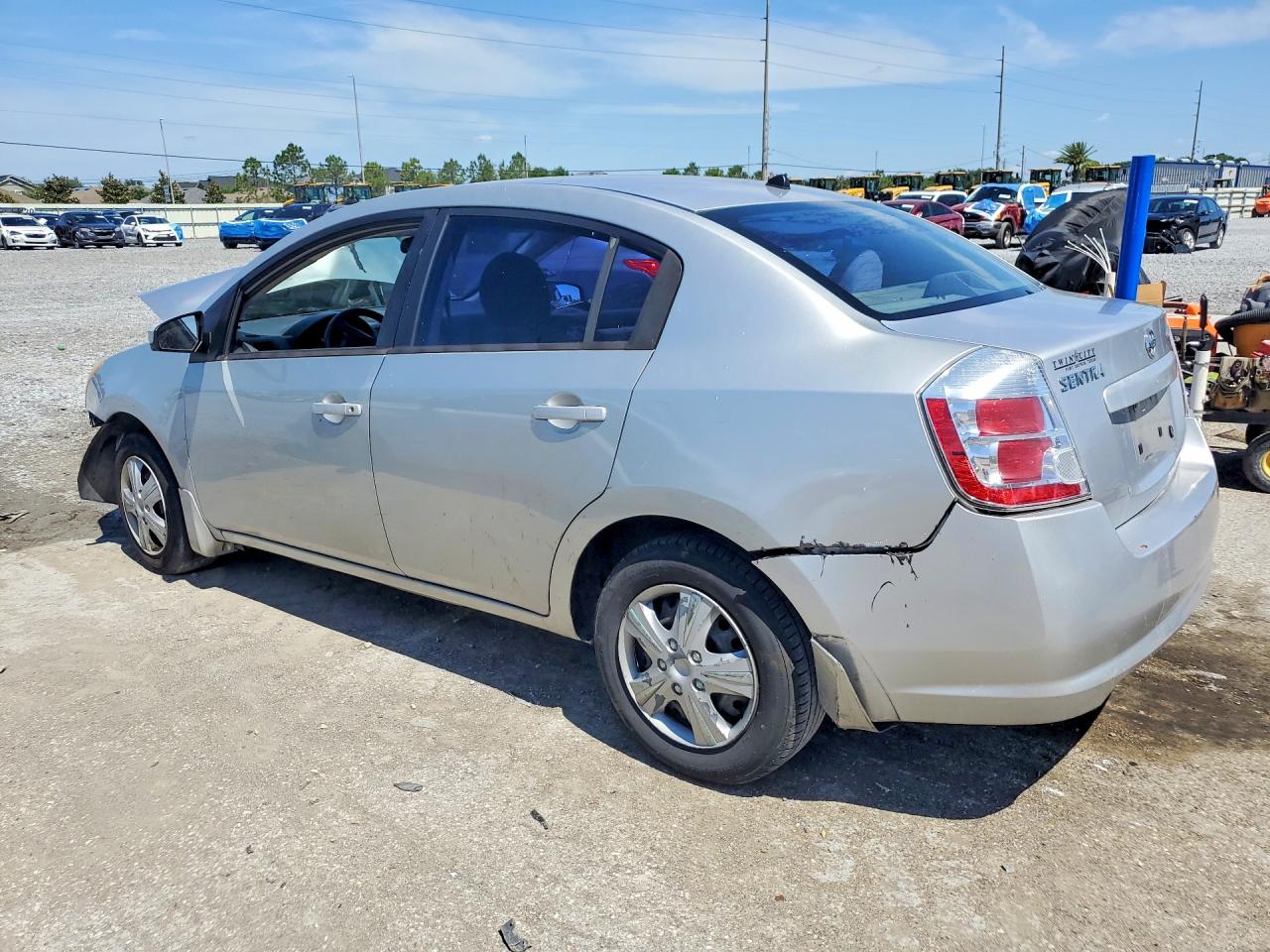 Nissan Sentra 2.0