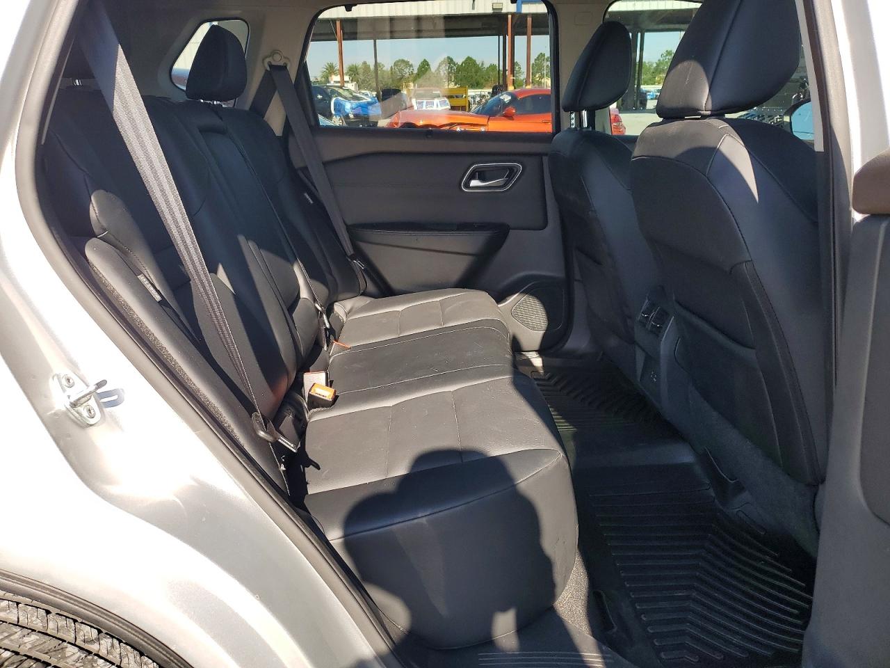 Nissan Rogue Sv