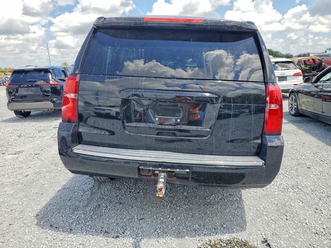 Chevrolet Suburban K1500 Premier