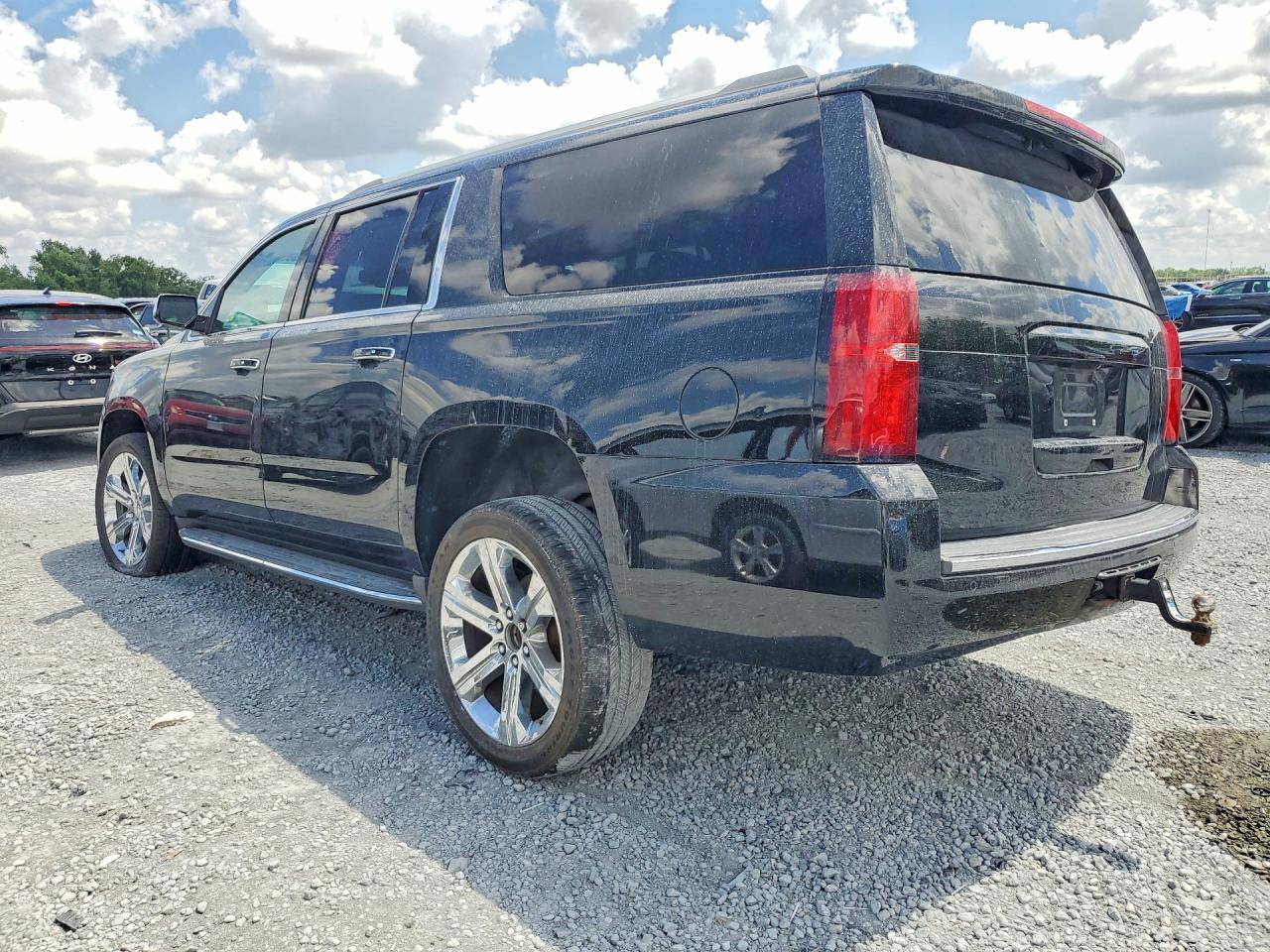 Chevrolet Suburban K1500 Premier