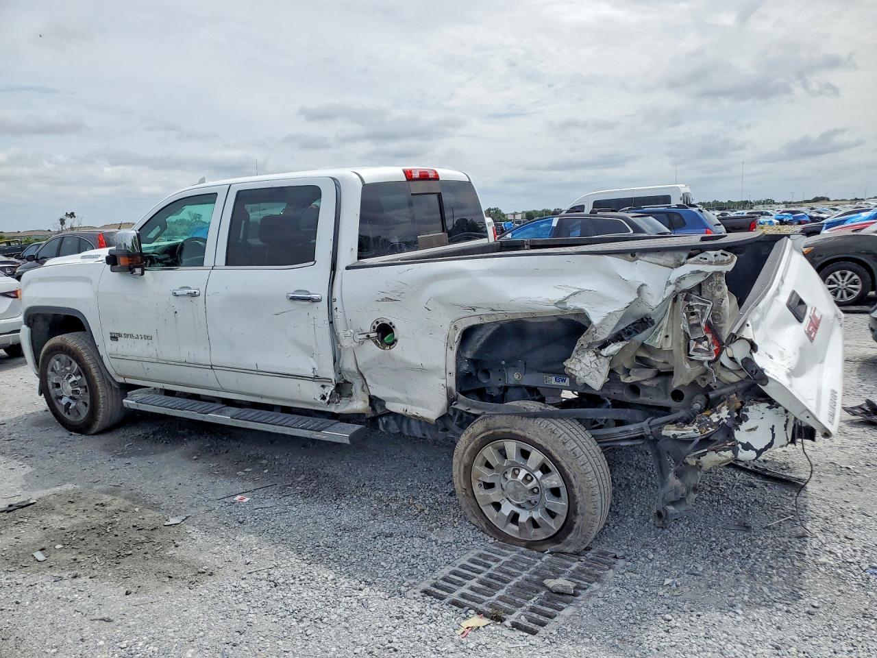 GMC Sierra K2500 Denali