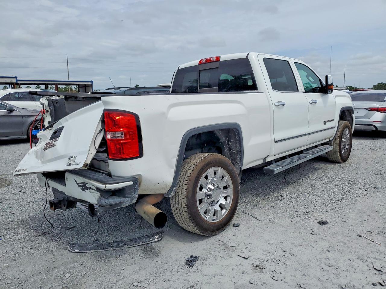 GMC Sierra K2500 Denali