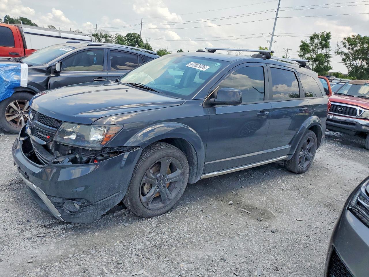 Salvage Dodge Journey Image