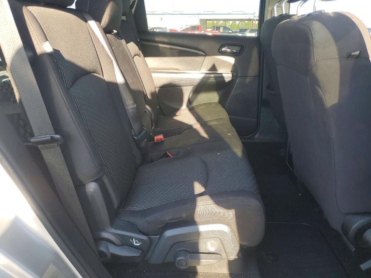 Dodge Journey Sxt