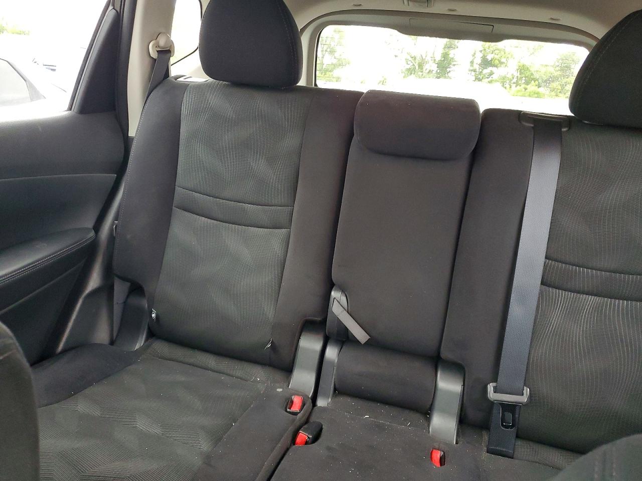 Nissan Rogue Sv