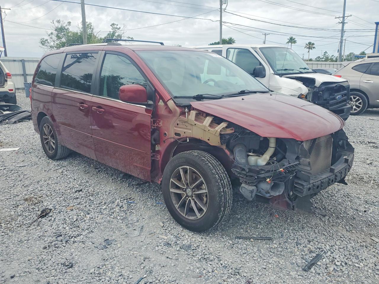 Dodge Caravan Sxt