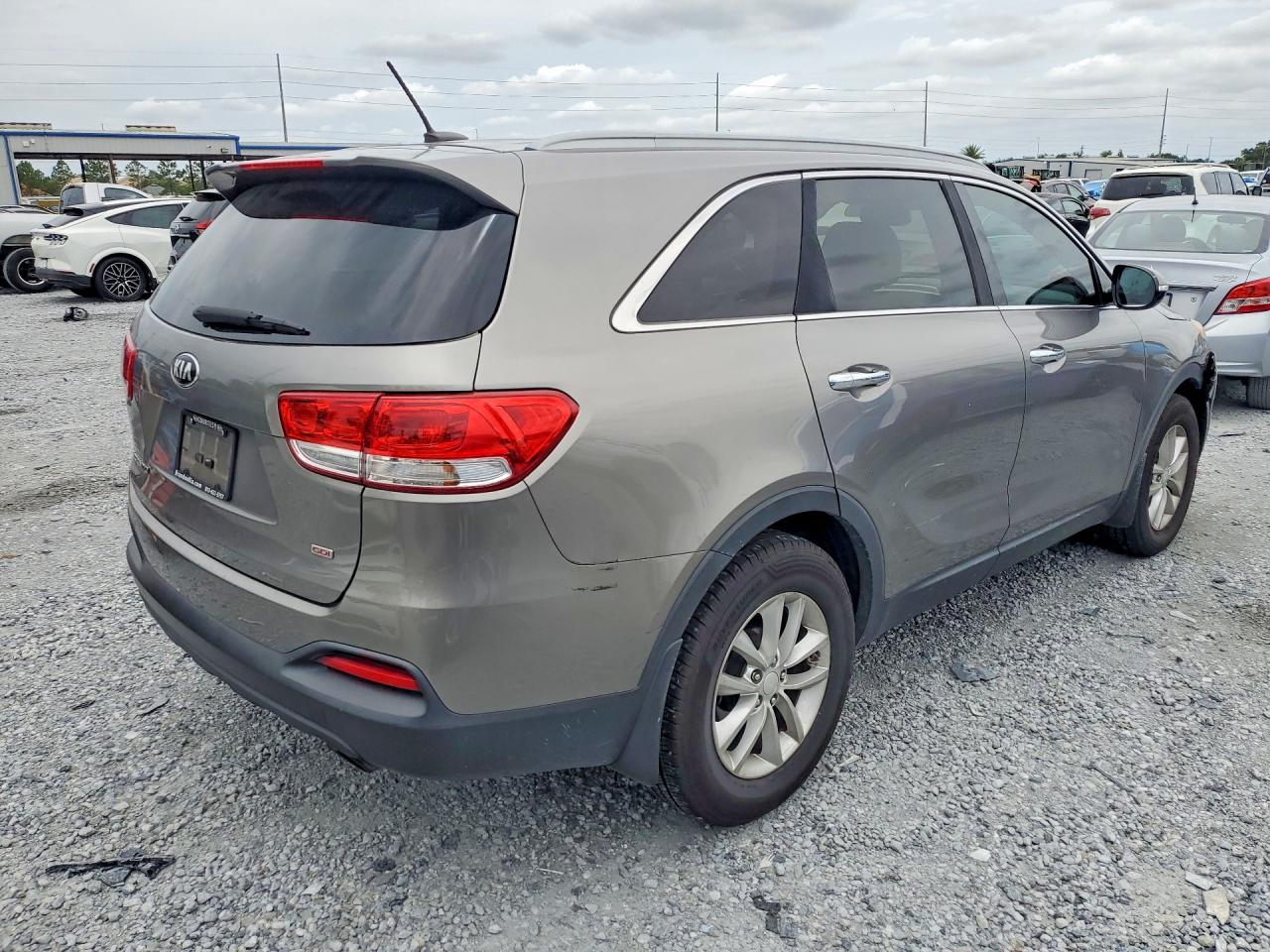 Kia Sorento Lx