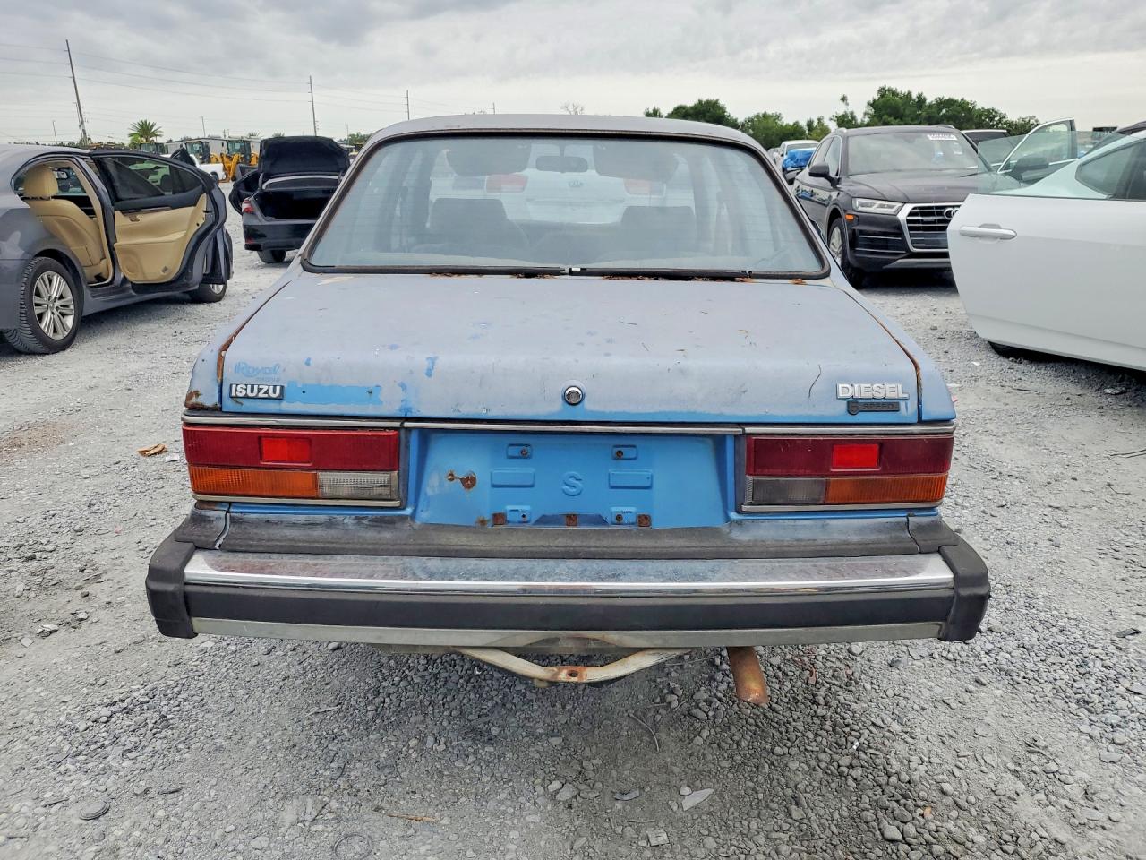 Isuzu I-Mark