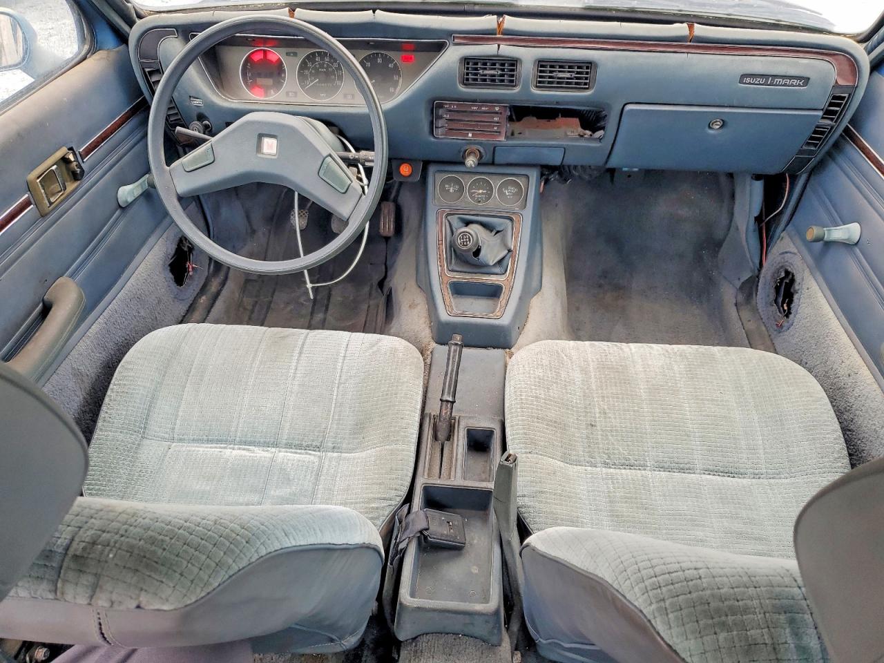 Isuzu I-Mark