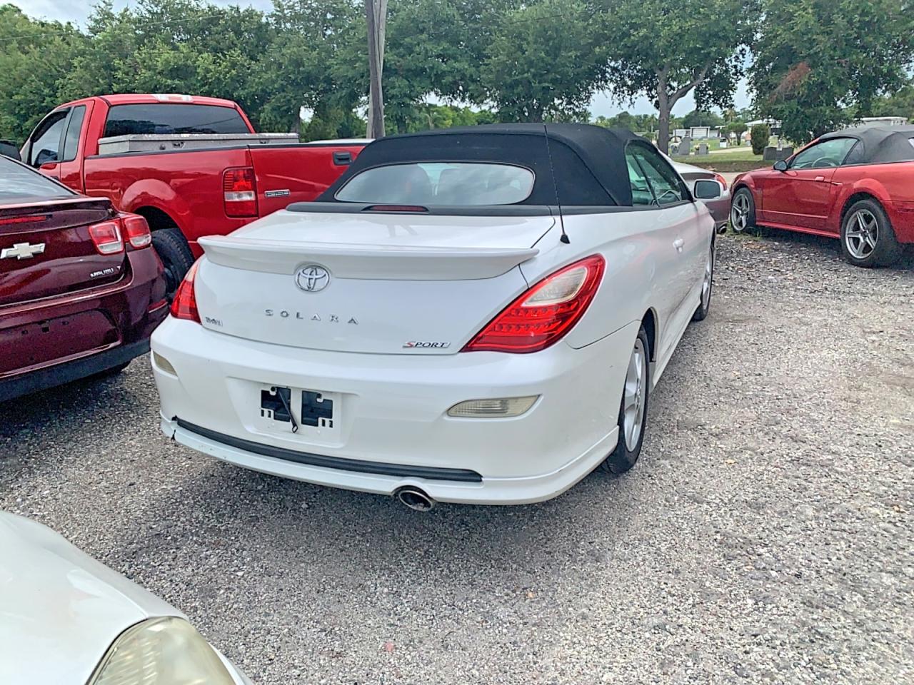 Toyota Camry Sport V6