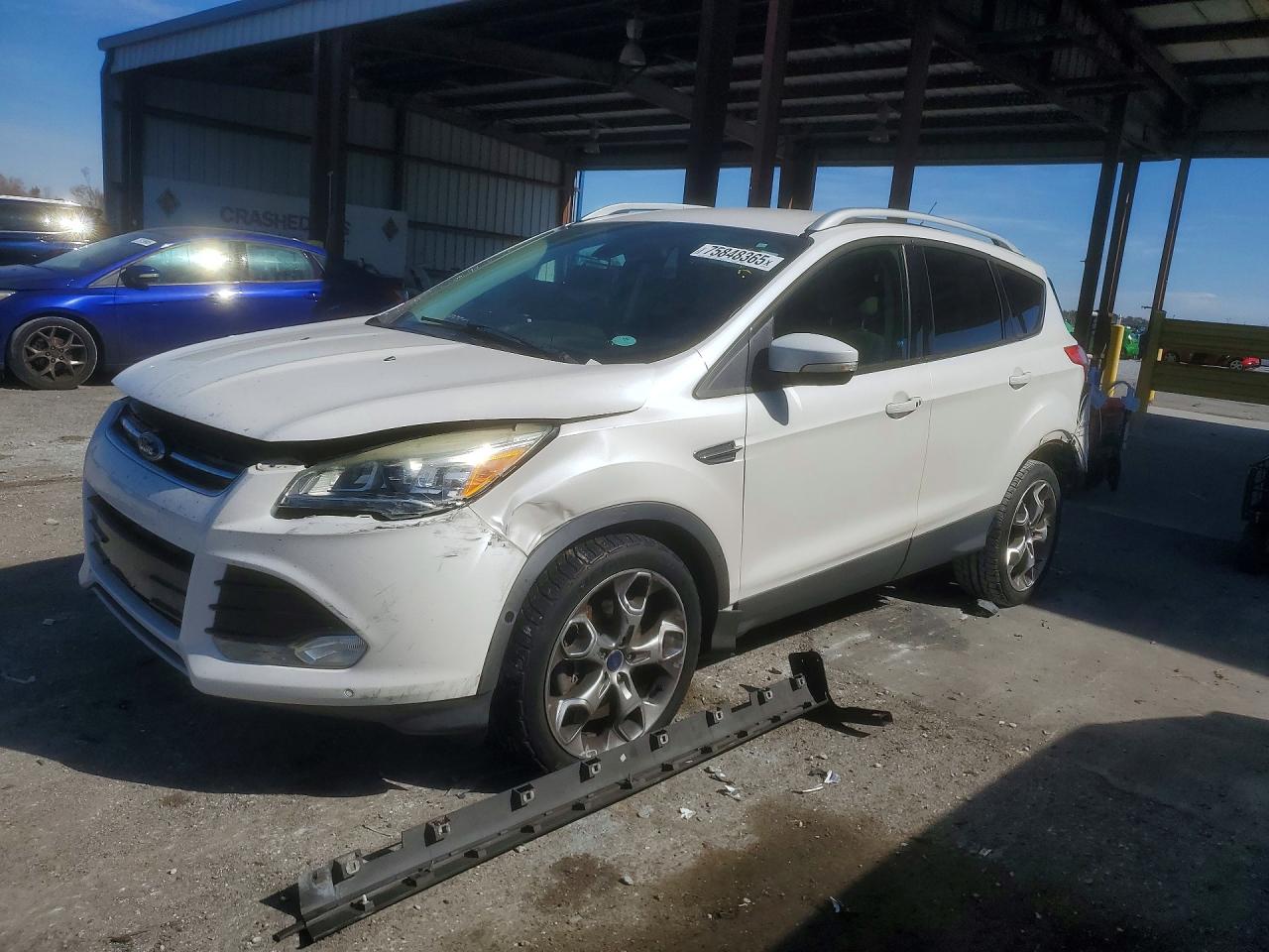 Salvage Ford Escape Image
