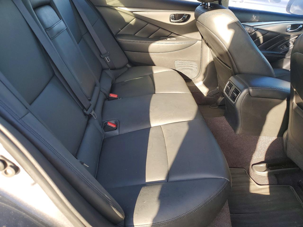 INFINITI Q50 3.0t L 3.0t Luxe