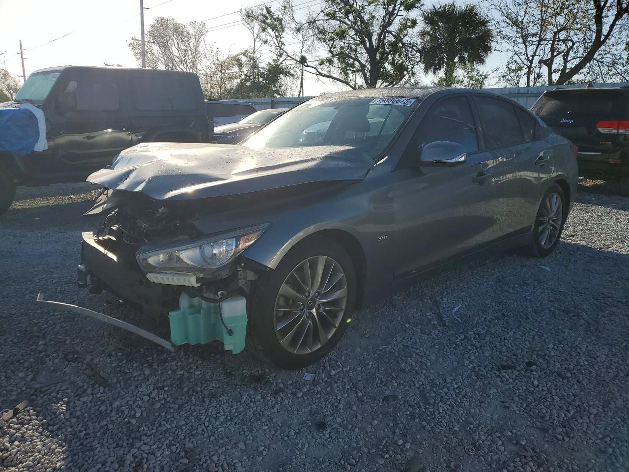 Salvage INFINITI Q50 Image
