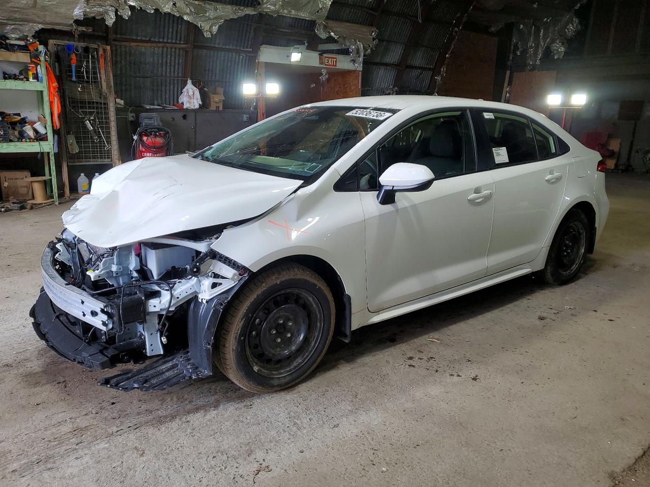 Salvage Toyota Corolla Image