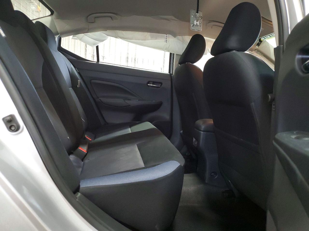 Nissan Versa Sv