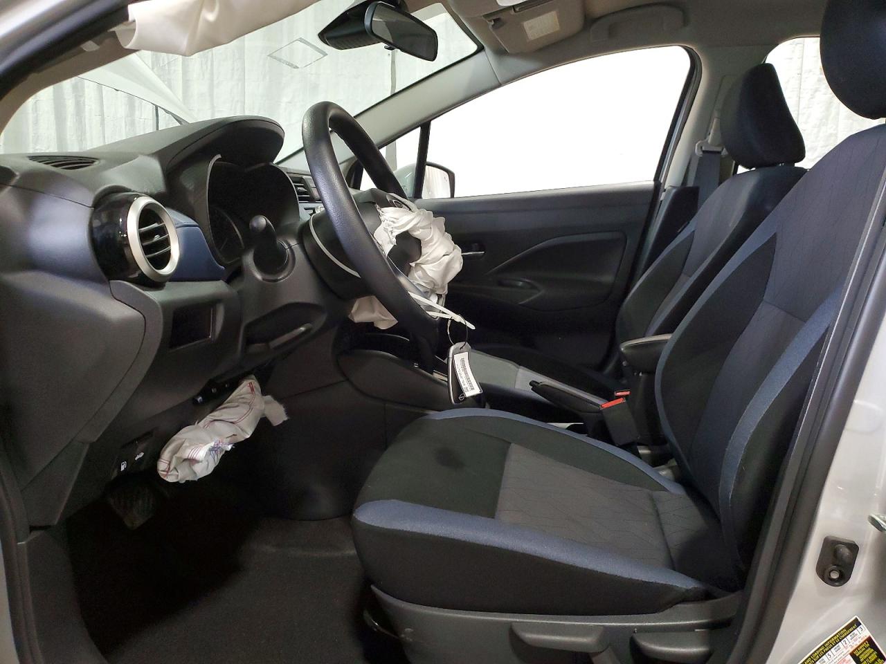 Nissan Versa Sv