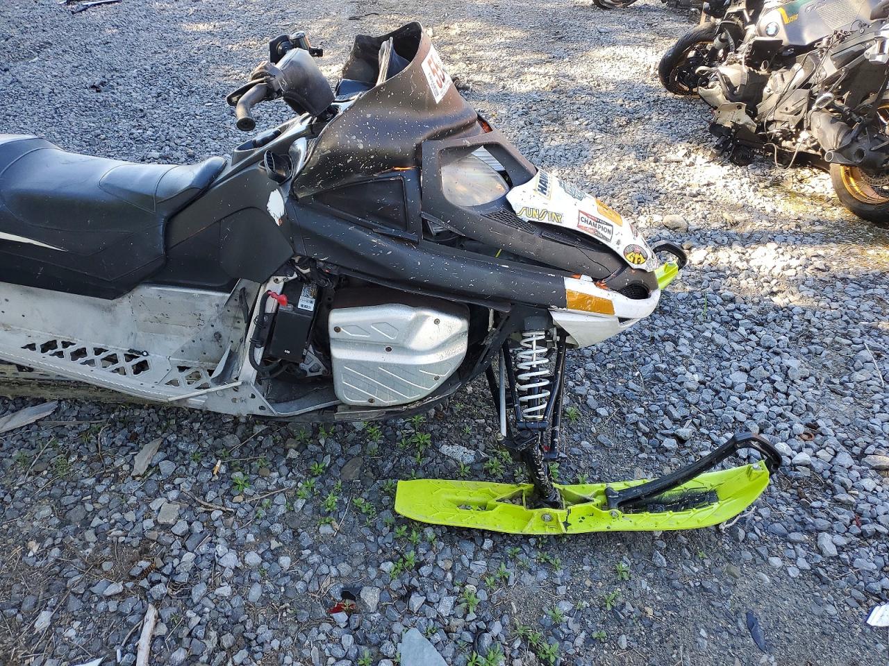 Arctic Cat F5 Lxr