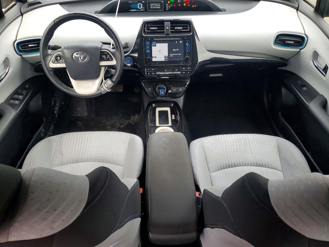 Toyota Prius Three