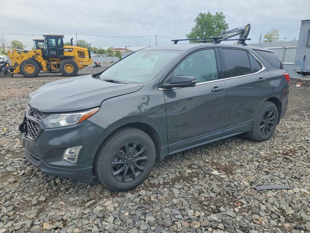 Salvage Chevrolet Equinox Image