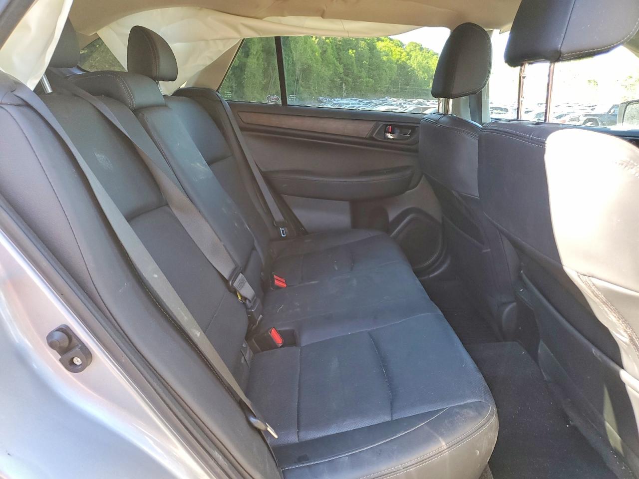 Subaru Outback 3.6r Limited