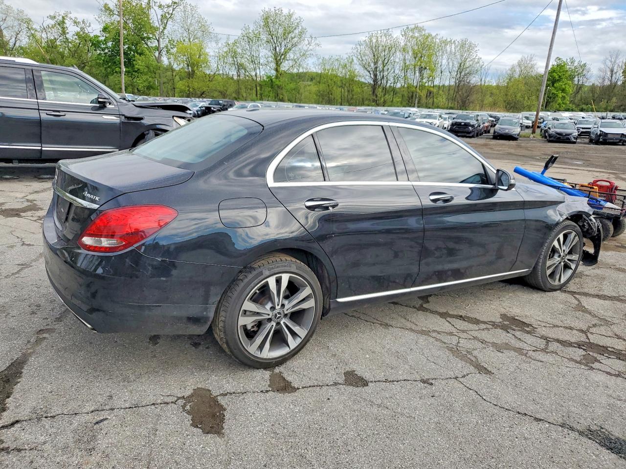 Mercedes-Benz C-Class 300 4matic