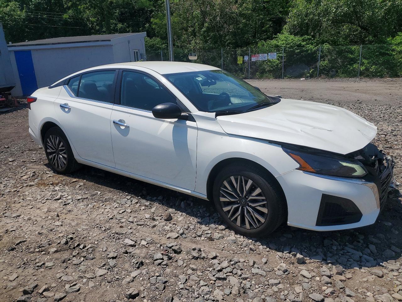 Nissan Altima Sv