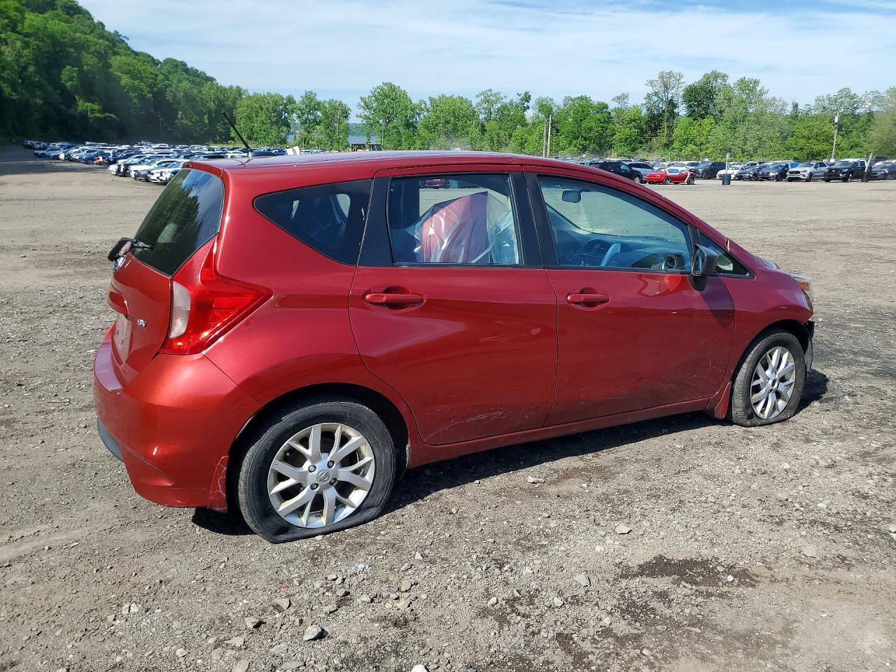 Nissan Versa Sv