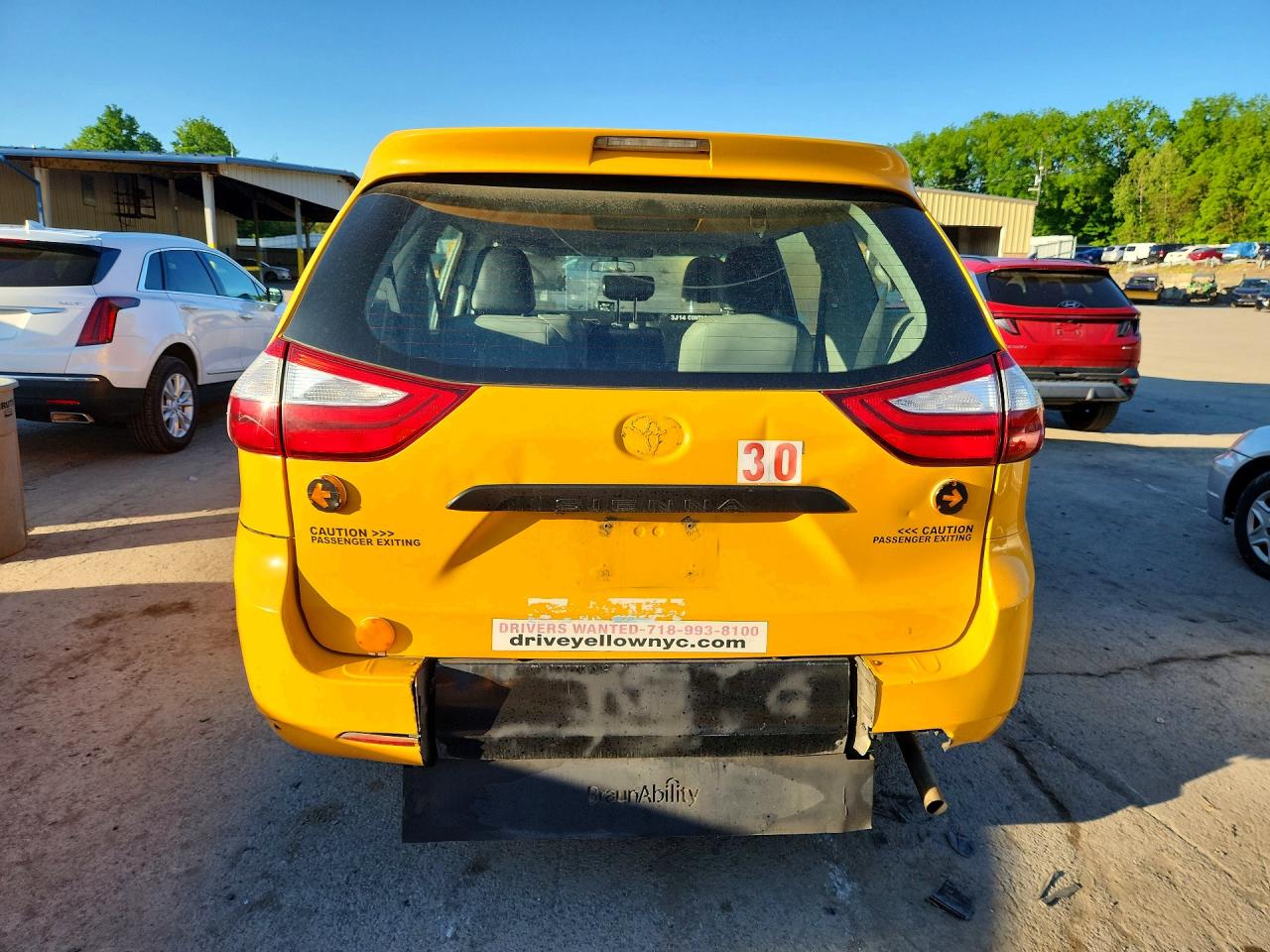 Toyota Sienna L 7-passenger