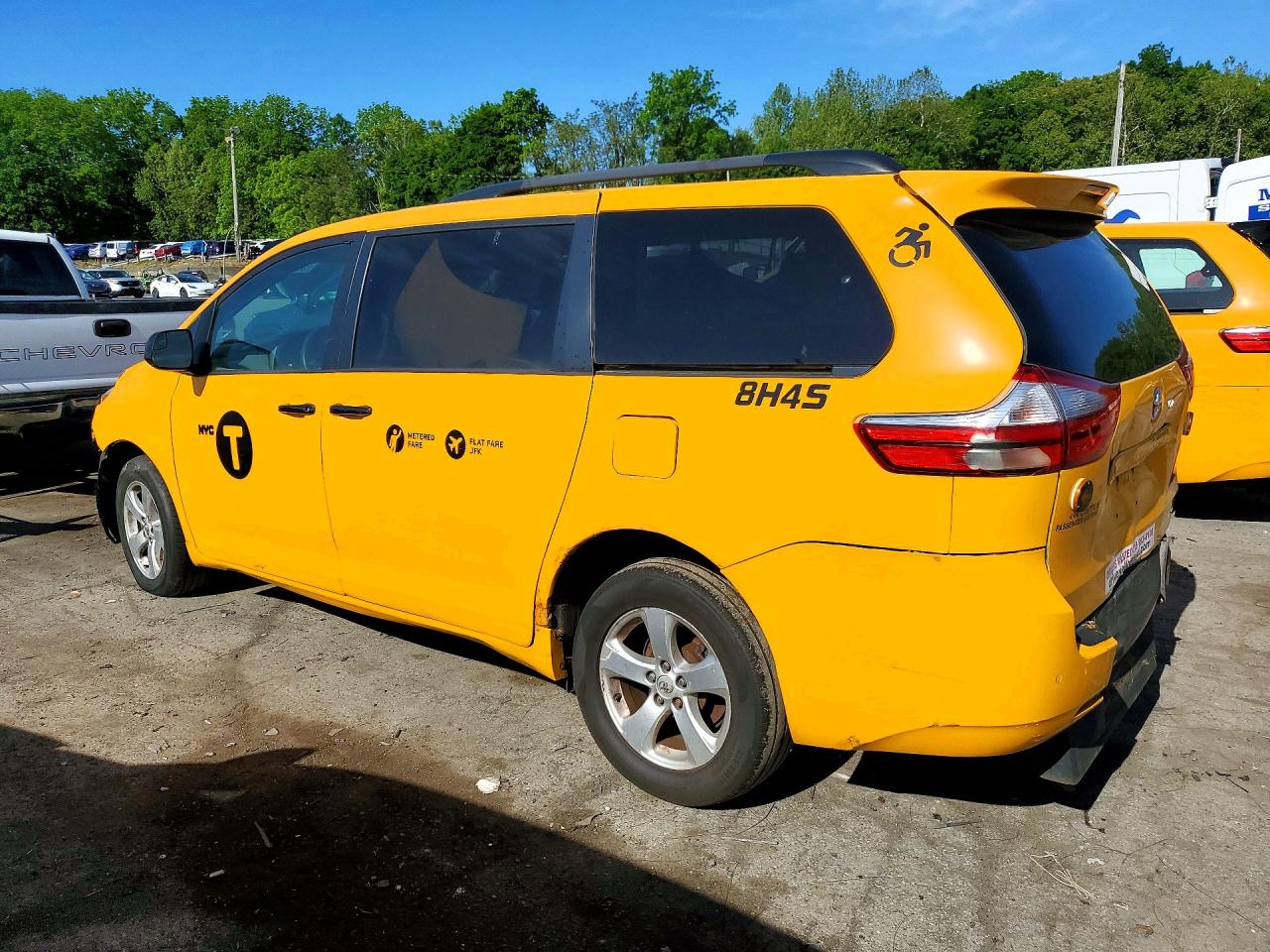 Toyota Sienna Le