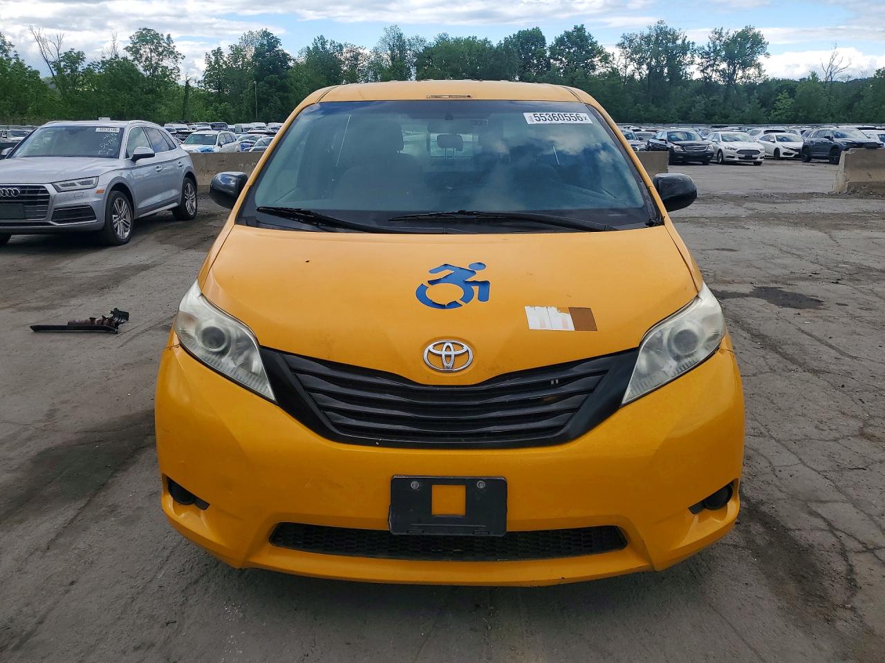 Toyota Sienna L 7-passenger