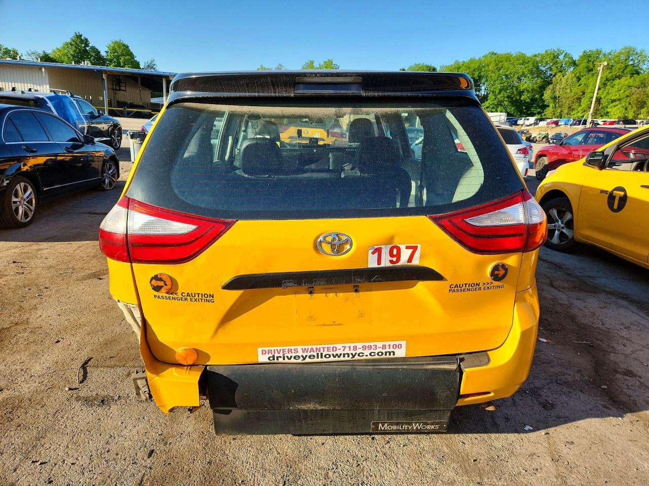 Toyota Sienna L 7-passenger