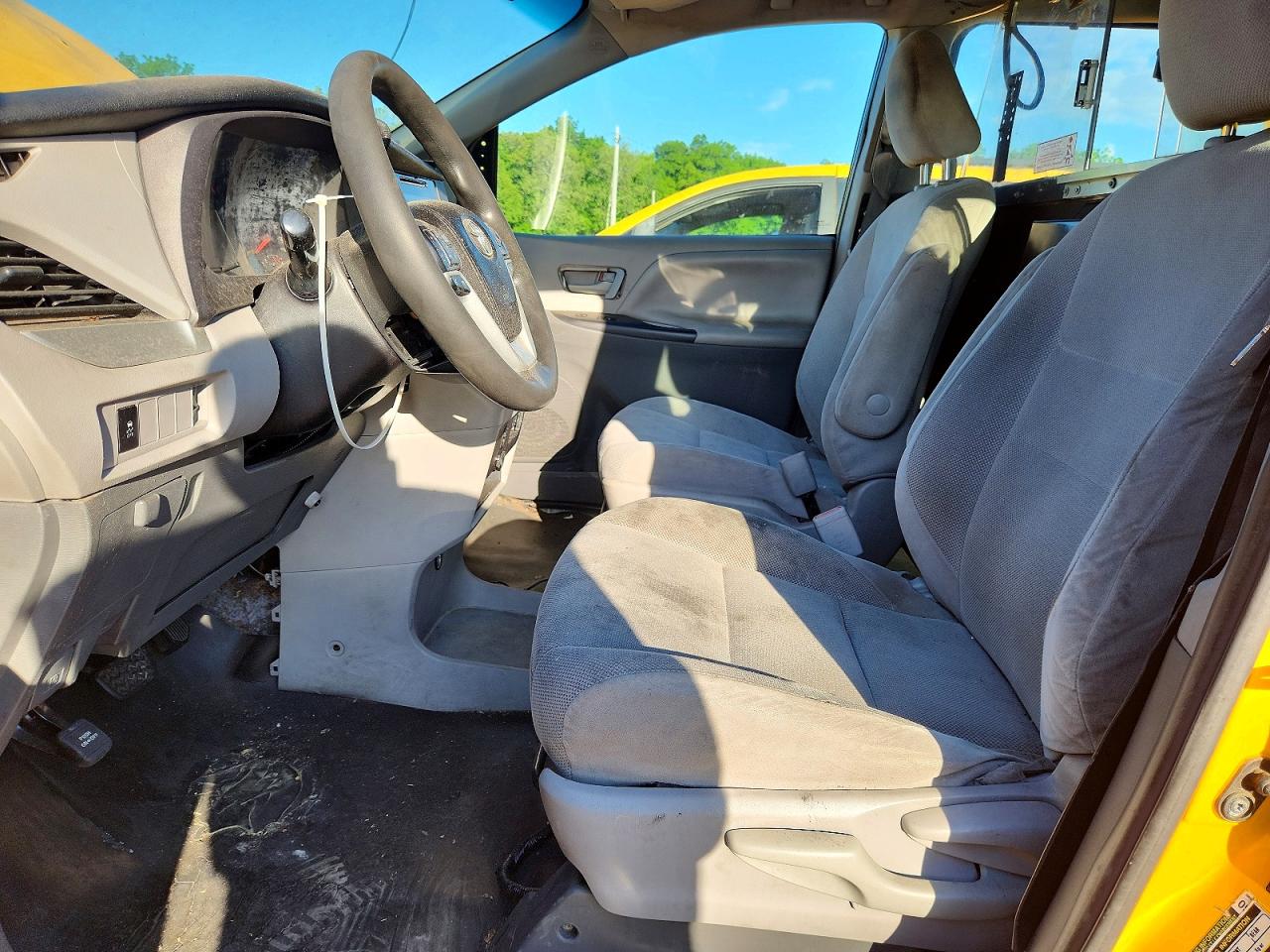 Toyota Sienna L 7-passenger
