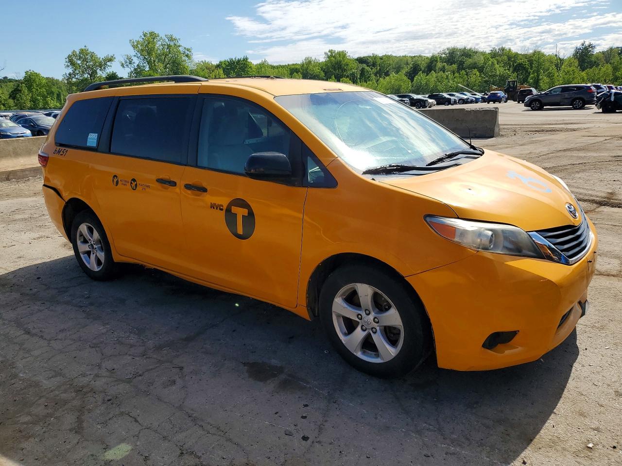 Toyota Sienna Le