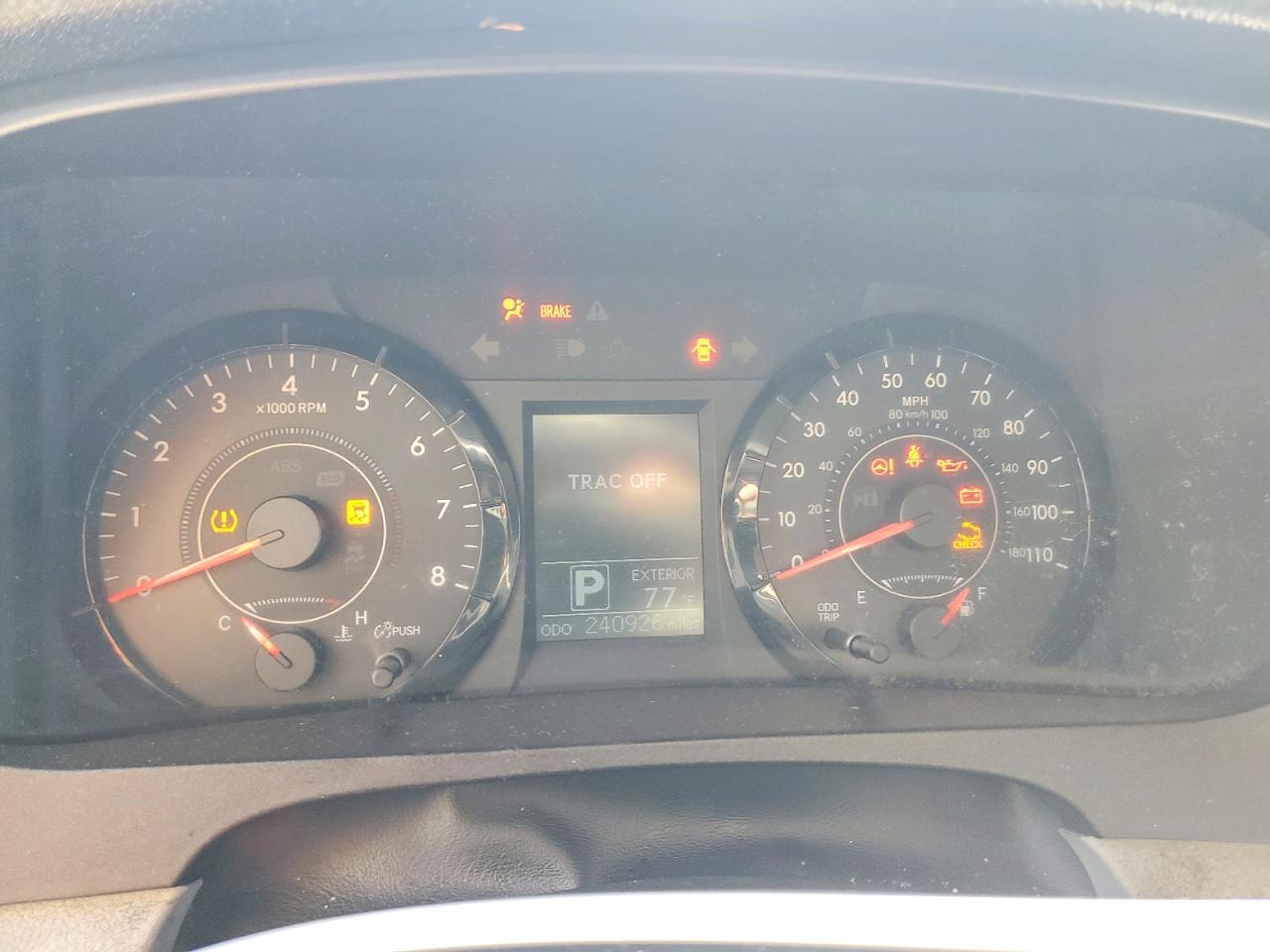 Toyota Sienna Le