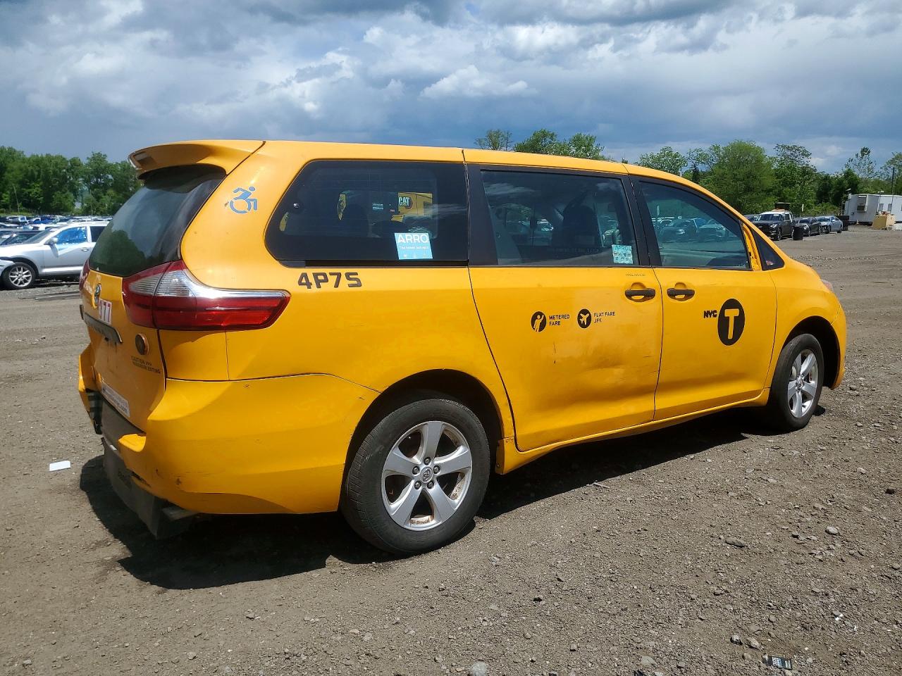 Toyota Sienna L 7-passenger