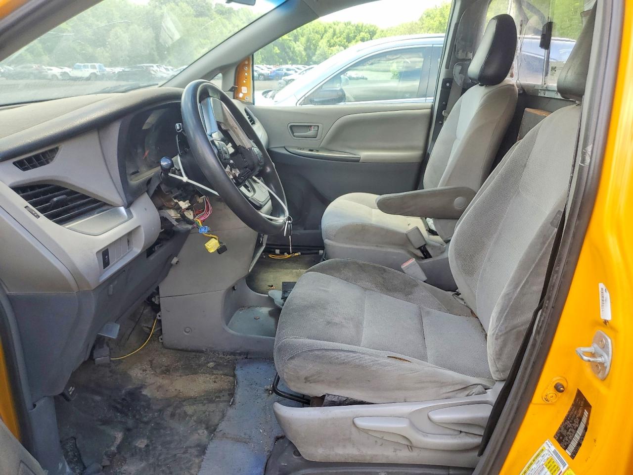 Toyota Sienna L 7-passenger