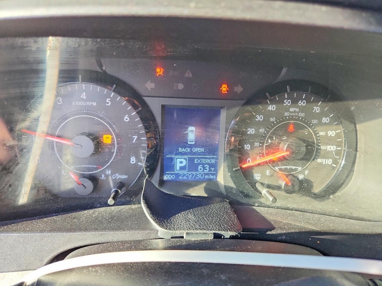 Toyota Sienna Le