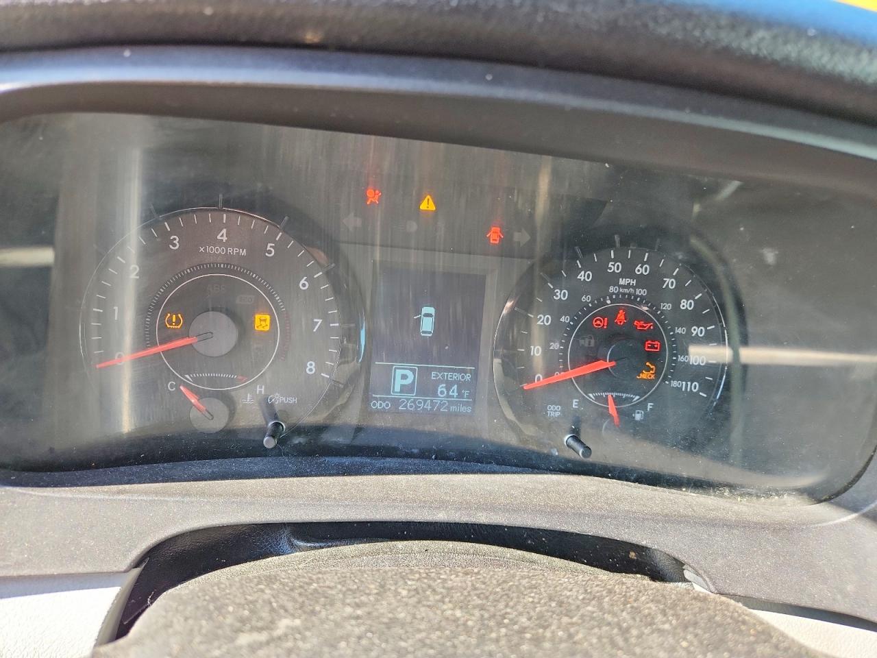 Toyota Sienna Le