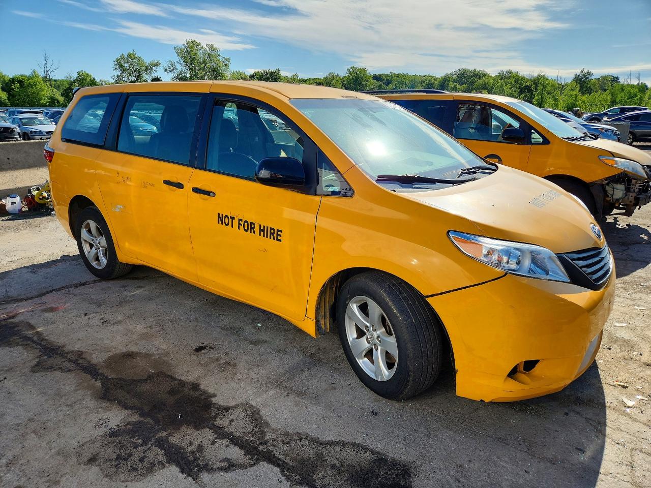 Toyota Sienna Le