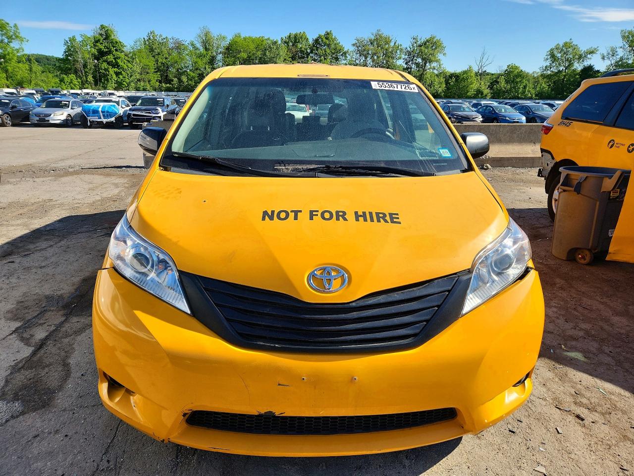 Toyota Sienna Le