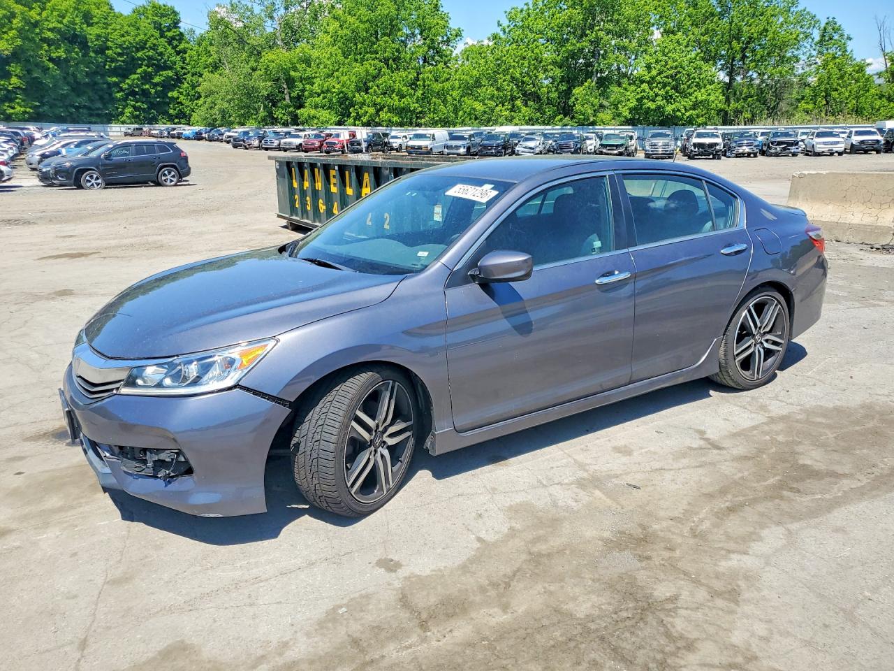 Salvage Honda Accord Image