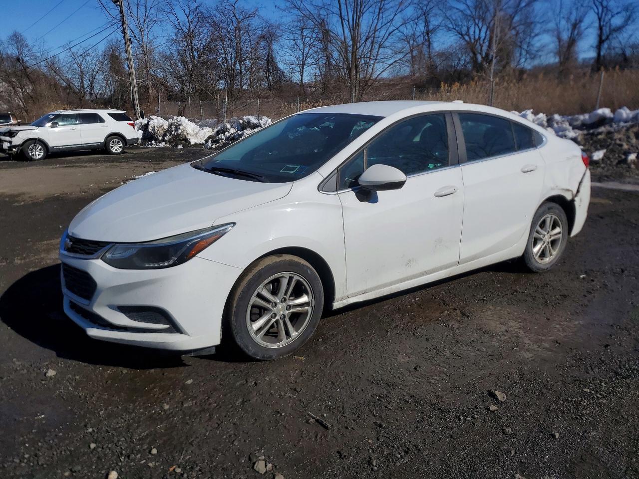Salvage Chevrolet Cruze Image