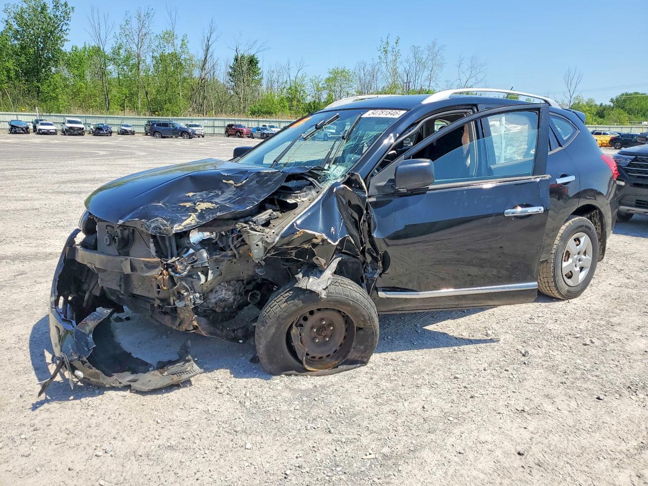 Salvage Nissan Rogue Image